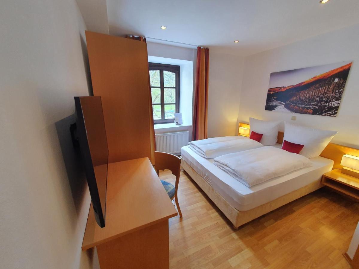 Und Weingut Karlsmuehle Hotel Mertesdorf