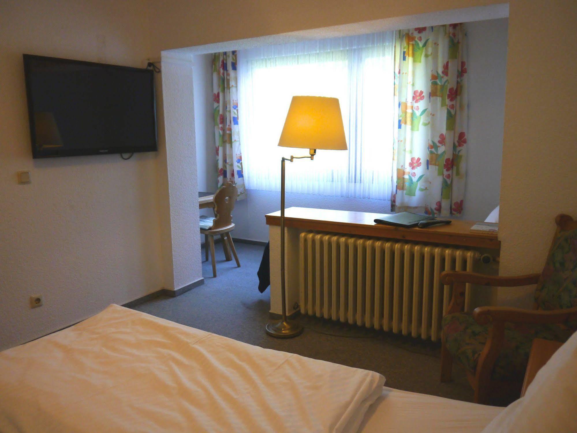 Und Weingut Karlsmuehle Hotel Mertesdorf