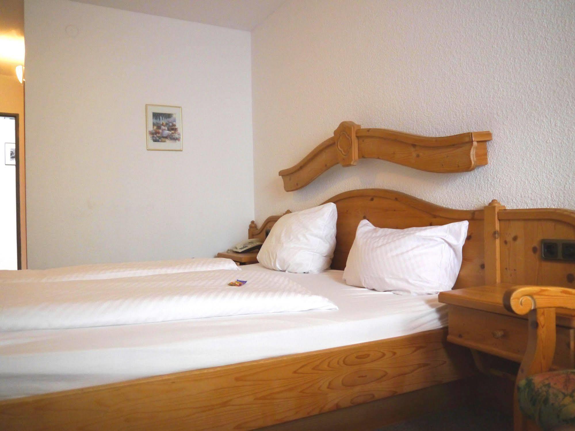 Hotel Und Weingut Karlsmuehle